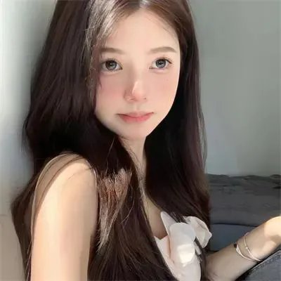 聪明的金发美女 封面